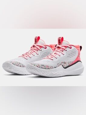 Under Armour Women's Flow Breakthru 2 basketball shoes